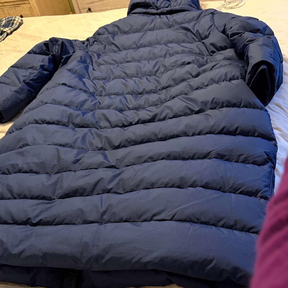 Lands' End Women's Dark Blue Down Puffer Coat with Faux Fur Trim, 2X. - Picture 9 of 9